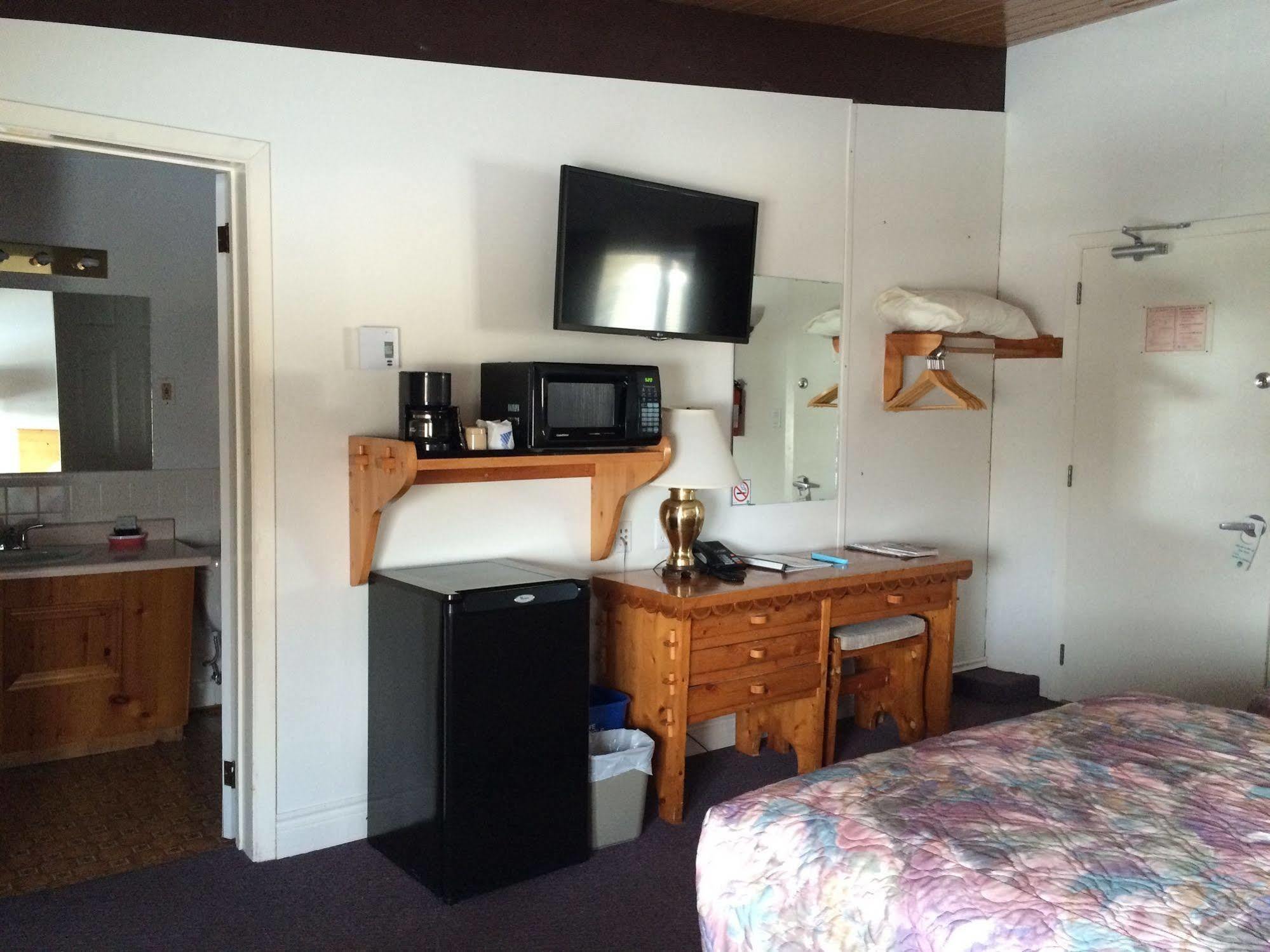 Lakeview Motel Haliburton Kültér fotó